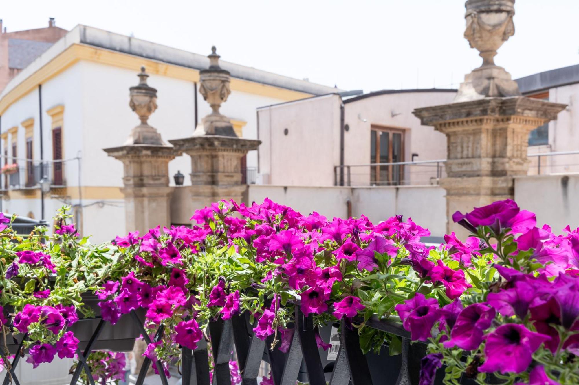 La Duca Suites & Apartments Palermo Luaran gambar