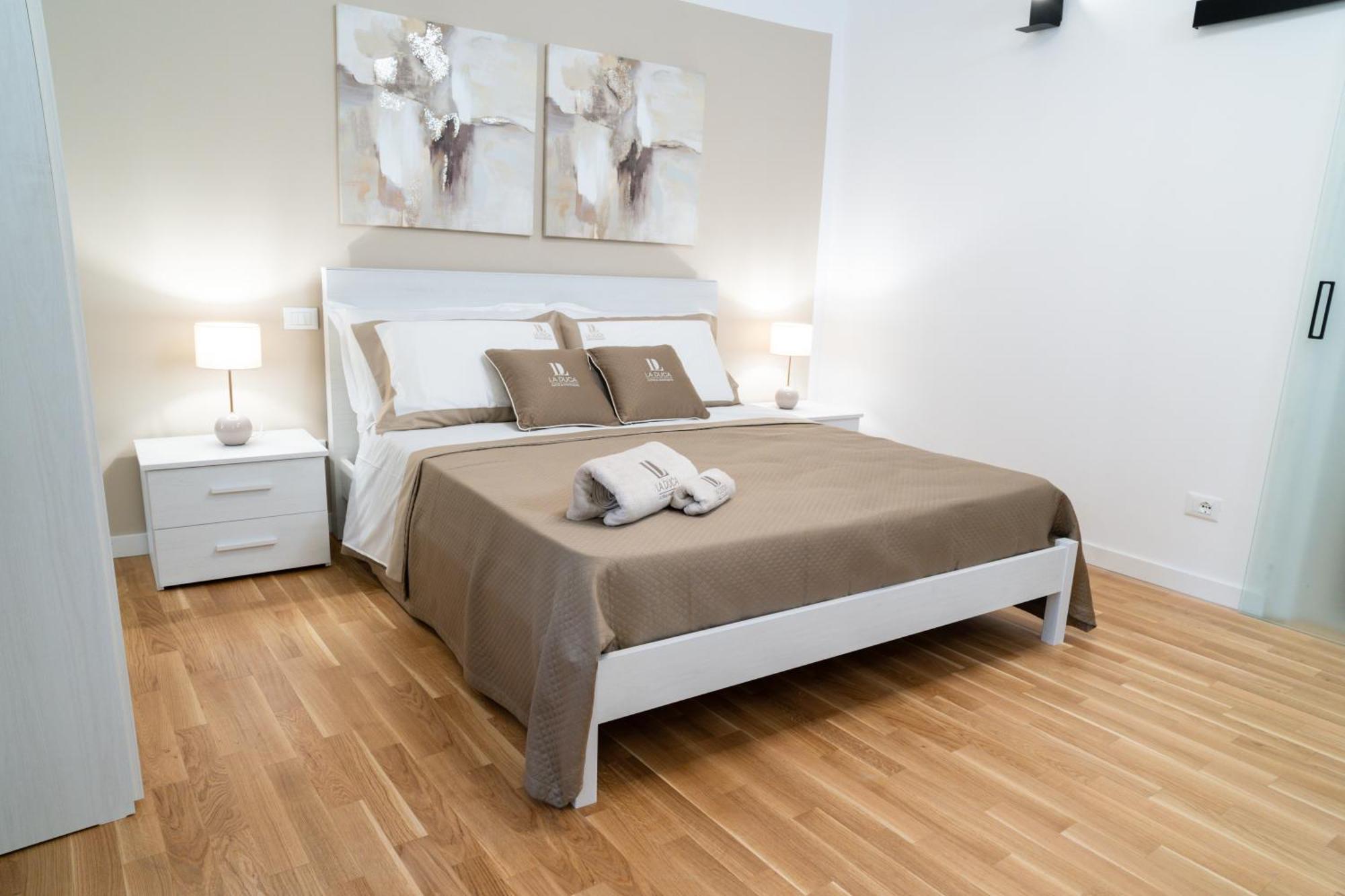 La Duca Suites & Apartments Palermo Luaran gambar