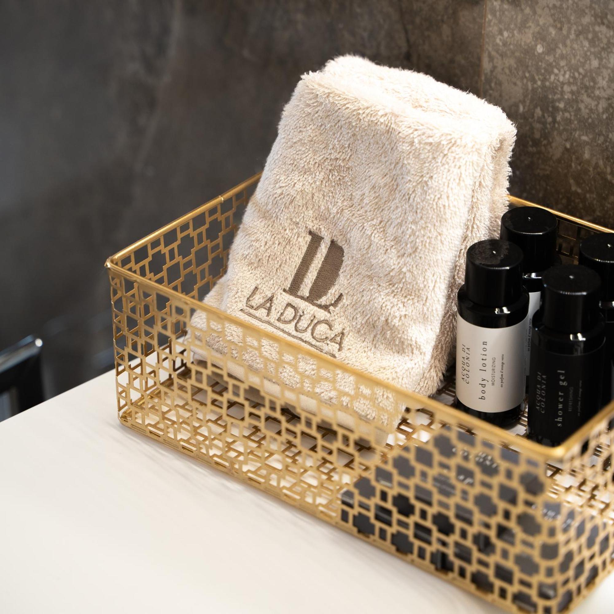 La Duca Suites & Apartments Palermo Luaran gambar